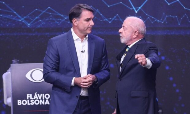 'Apodreceu': Lula critica debate com Flávio na Band e mira encontro da Globo