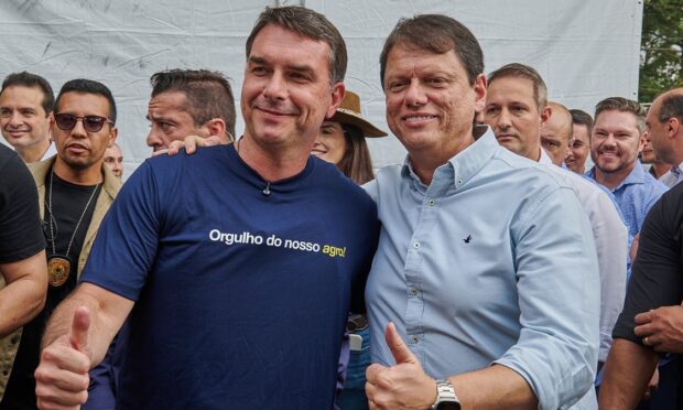 Flávio promete pena mínima de oito anos para furto de celular