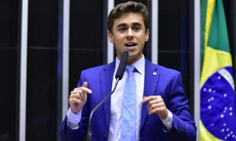 Nikolas Ferreira diz que pode vir de presidente em 2031 se Flávio acabar com a reeleição