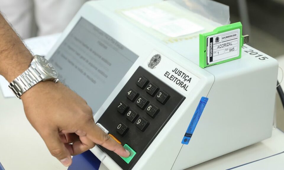TSE confirma: quem faltou ao 1º turno pode votar no 2º turno no domingo