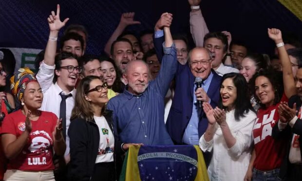 Investidores derrubam EWZ em 26% em Nova York após reeleição de Lula